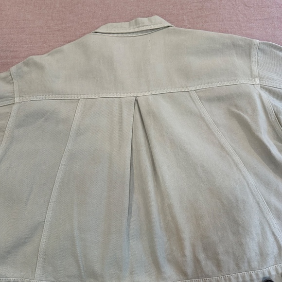 Salt water Luxe - Picture 8 of 11